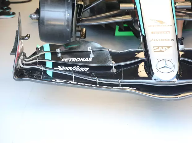 Foto zur News: Formel-1-Technik: Mercedes verzichtet auf Legalitäts-Trick beim Frontflügel