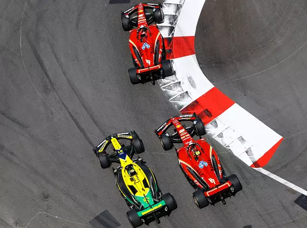 Foto zur News: Ferrari im WM-Kampf angekommen? Vasseur: "Müssen jetzt dranbleiben"