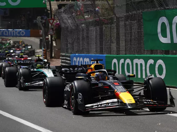 Foto zur News: Mercedes: "Sieht so aus, als wäre Red Bulls Upgrade ein Downgrade gewesen"