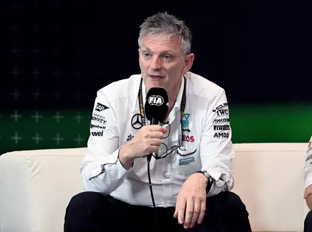 Foto zur News: Mercedes: "Sieht so aus, als wäre Red Bulls Upgrade ein Downgrade gewesen"