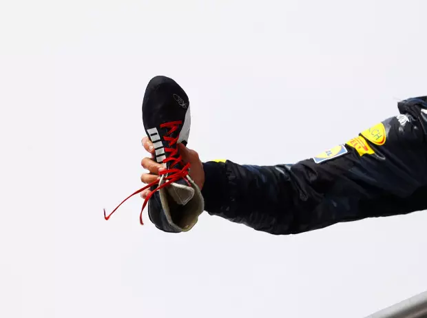Foto zur News: Wie die Champagner-Dusche zur Tradition auf dem F1-Podium wurde