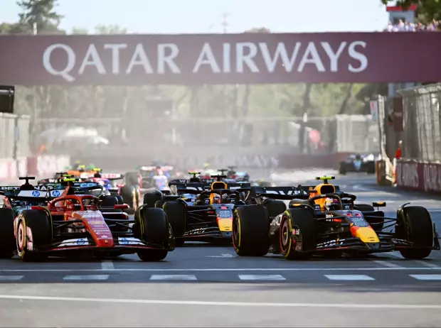 Foto zur News: Helmut Marko fürchtet um die WM: "Speed bei Max war zu langsam"