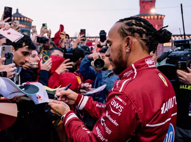 Foto zur News: Hamilton vor Ferrari-Debüt: "Ich lebe in meiner eigenen kleinen Blase"