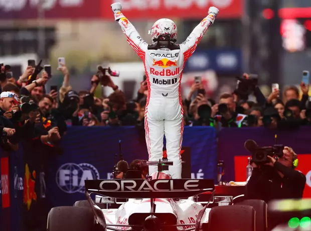 Foto zur News: Wer letzte Nacht am besten geschlafen hat: Max Verstappen