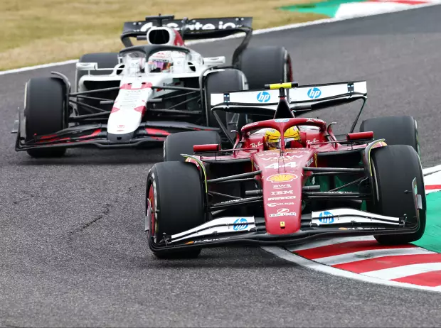 Foto zur News: Lewis Hamilton: Was ist denn nun das neue Teil, mit dem alles besser wird?