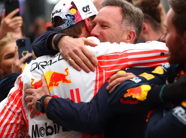 Foto zur News: Horner: Verstappen hat Bekenntnis zu Red Bull nochmals intern unterstrichen