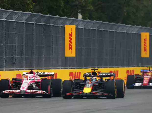 Foto zur News: Kollision beim Boxenstopp! Verstappen: "Bin froh, dass niemand verletzt wurde"