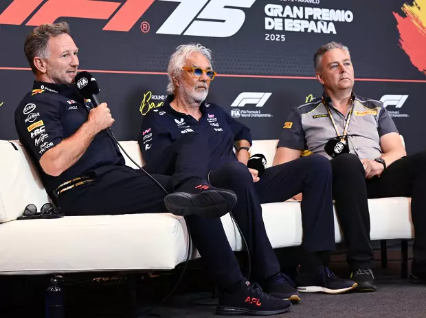 Foto zur News: Flavio Briatore überrascht: "Warum reden wir jetzt über Schumacher?"