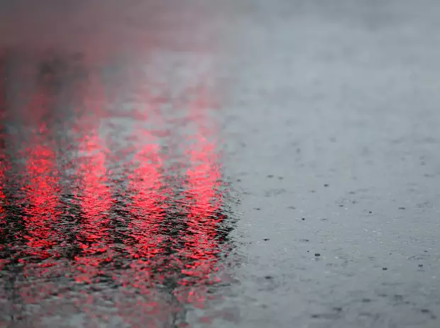Foto zur News: Regenreifen überflüssig? Pirelli-Sportchef überzeugt: Es geht doch auch ohne!