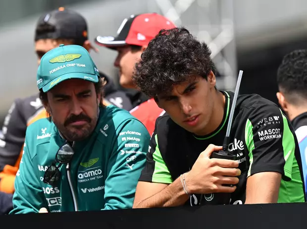 Foto zur News: Wer letzte Nacht am besten geschlafen hat: Fernando Alonso