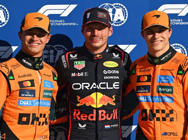 Max Verstappen, Lando Norris und Oscar Piastri nach dem Formel-1-Qualifying in Monza Foto zur News: Formel-1-Fahrer glauben: Verstappen kann 2025 noch Weltmeister werden