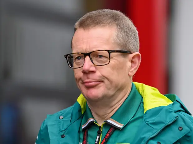 Foto zur News: Überraschung: Aston Martin macht Adrian Newey zum Formel-1-Teamchef!