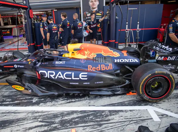 Der in Monza eingeführte neue Unterboden war ein entscheidender Fortschritt Foto für die News: Aufbaugeheimnis gelüftet? Warum Red Bull die Formel 1 wieder dominiert
