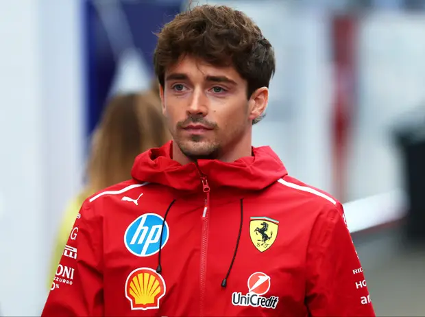 Foto zur News: Nach Ferrari-Zwischenfall im SQ2: Warum Hamilton mit Verwarnung davonkommt