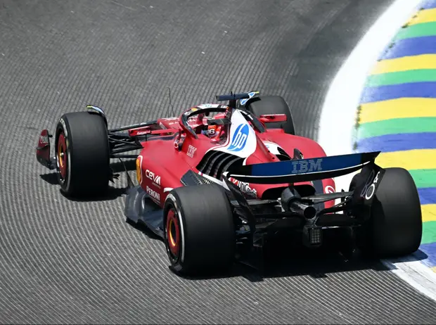 Foto zur News: Nach Ferrari-Zwischenfall im SQ2: Warum Hamilton mit Verwarnung davonkommt