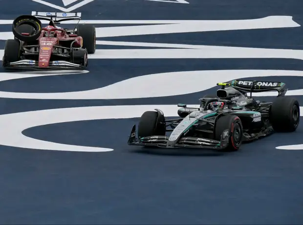 Foto zur News: Piastri kassiert Strafpunkte für Kollision - Leclerc hinterfragt Kommissare