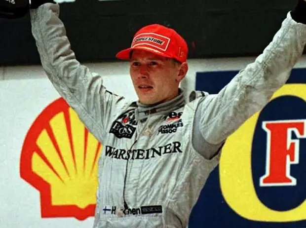 Foto zur News: Wie Vater Mika: McLaren verpflichtet Ella Häkkinen