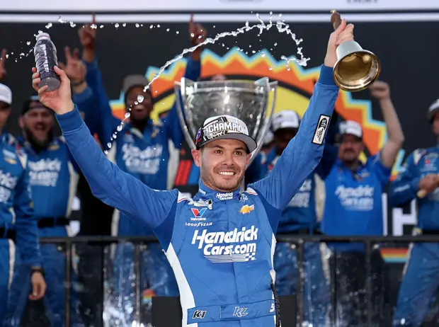 Foto zur News: Stimmen Sie jetzt für ihren "Motorsport-Moment des Jahres"