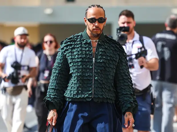 Foto zur News: Formel 1 meets Fashion: Pierre Gasly plant Karriere in der Modebranche