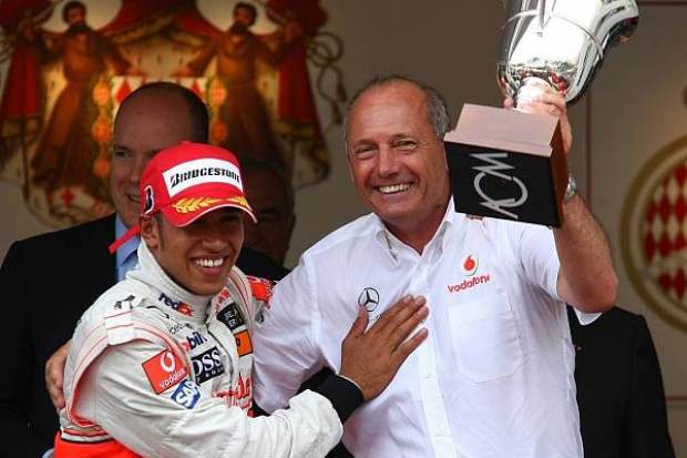 Foto zur News: Mercedes in Monaco: Rosberg-Hattrick oder Hamilton-Show?