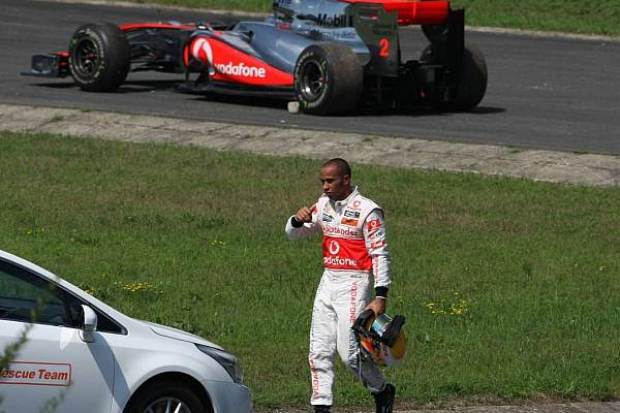 Foto zur News: Vettel patzt: Webber übernimmt die WM-Spitze