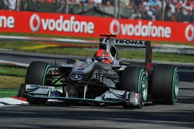 Foto zur News: Rot im Rausch: Pole-Position für Alonso!