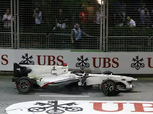 Foto zur News: Singapur: Alonso hält Vettel in Schach!