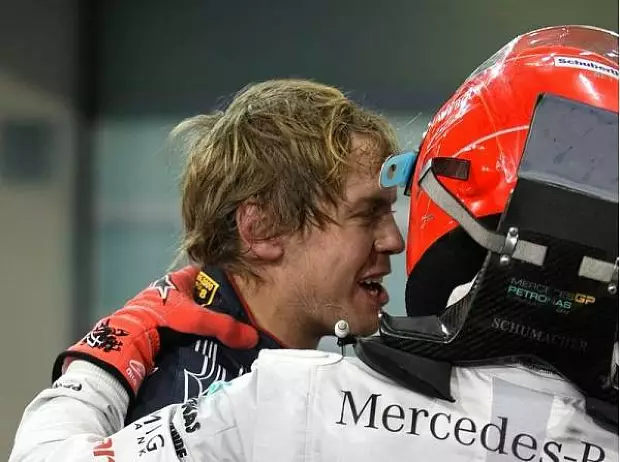 Foto zur News: WM-Drama bahnt sich an: Vettel in Abu Dhabi auf Pole!