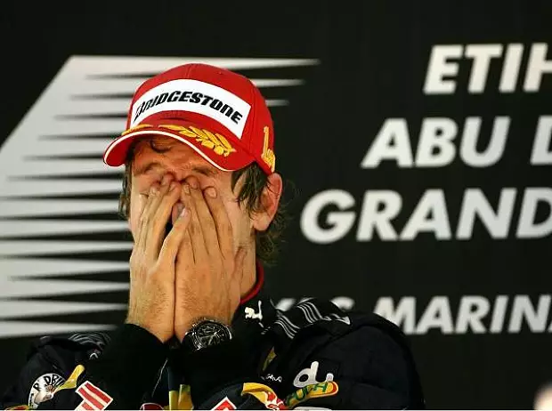 Foto zur News: Ferrari pokert falsch, Vettel Weltmeister!