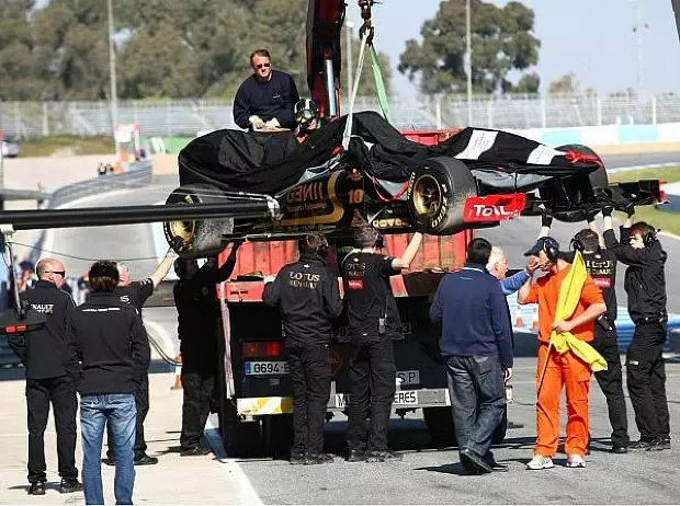 Foto zur News: Jerez: Mercedes sendet gutes Signal