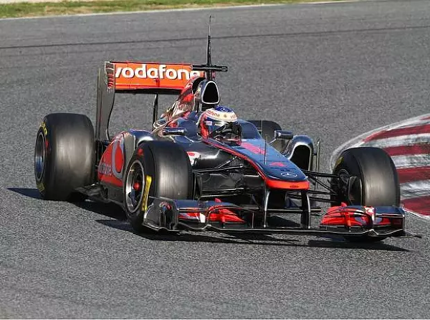 Foto zur News: Auch am Samstag ist Vettel der Test-Spitzenreiter