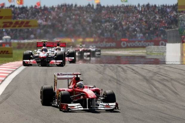 Foto zur News: Vettel dominiert Boxenstopp-Orgie in Istanbul