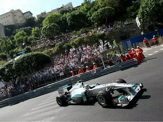 Foto zur News: Auftakt in Monaco: Vettel Erster, Webber Letzter