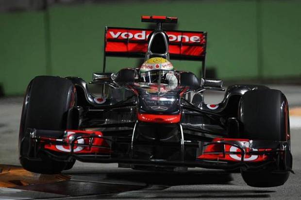Foto zur News: Vettel in WM-Form: Pole in Singapur!