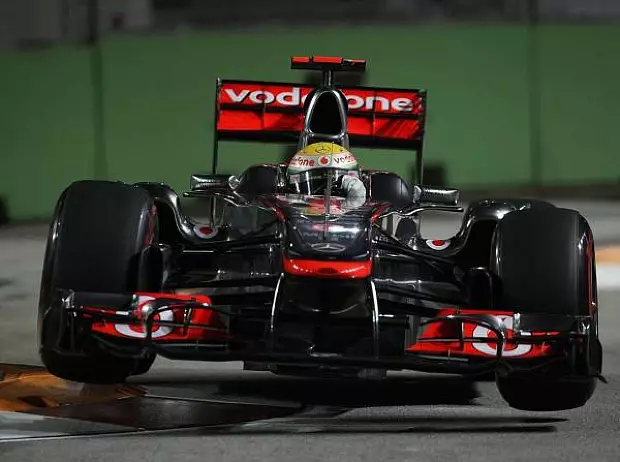 Foto zur News: Vettel in WM-Form: Pole in Singapur!