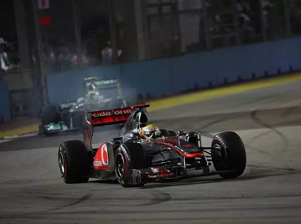 Foto zur News: Wie ein Weltmeister: Vettel dominiert in Singapur!