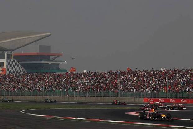 Foto zur News: Vettel schreibt Geschichte: Erster Sieger in Indien!