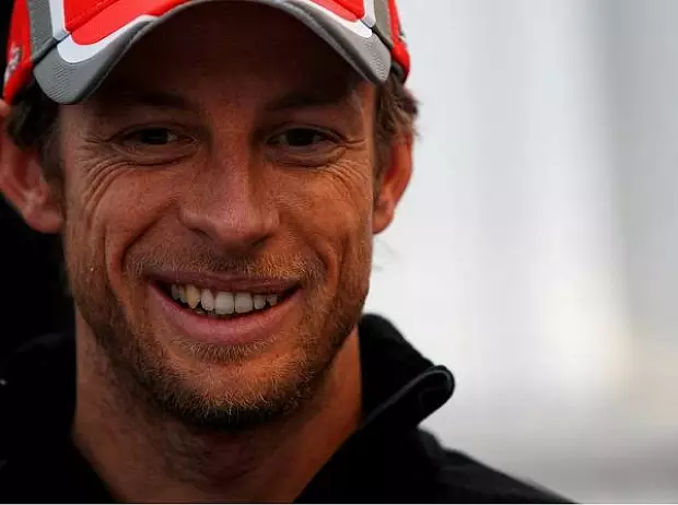 Foto zur News: Button von Zuverlässigkeit begeistert