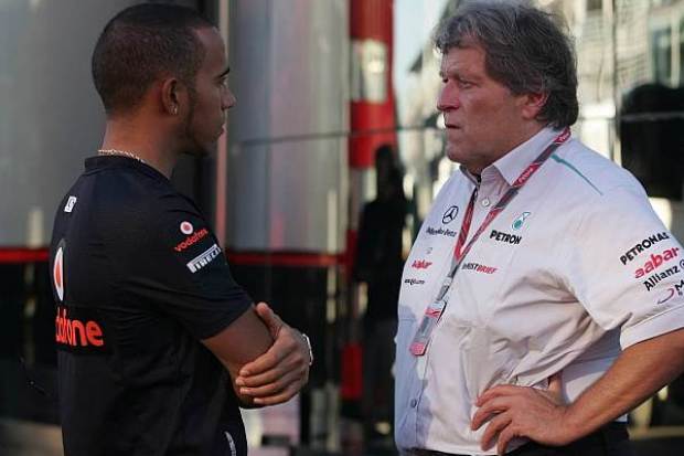 Foto zur News: Offiziell: Hamilton ersetzt Schumacher bei Mercedes