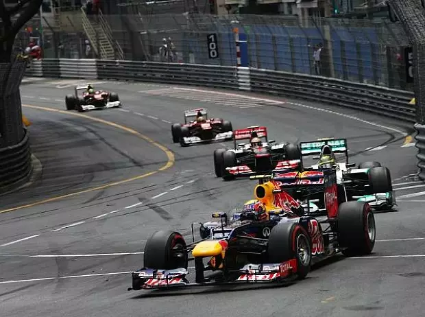 Foto zur News: Prozession in Monaco: Webber gewinnt vor Rosberg