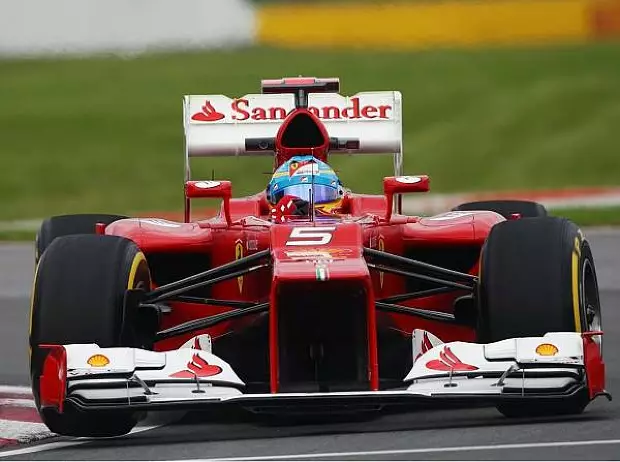 Foto zur News: Montreal-Freitag: Hamilton vor den Ferraris