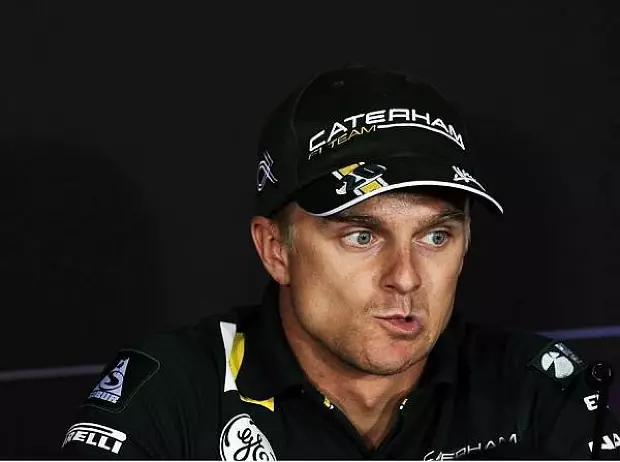 Foto zur News: FIA-PK: Audienz bei König Alonso