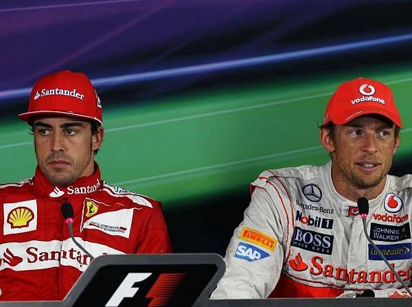 Foto zur News: Button: "In einem Paralleluniversum Alonsos Teamkollege"