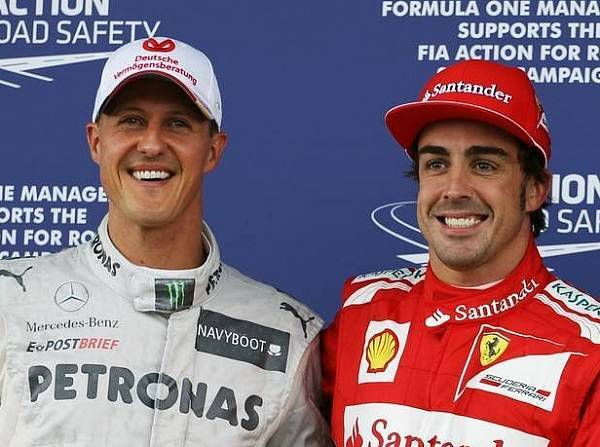 Foto zur News: Alonso zu Schumacher: "Hoffe jeden Tag auf gute Nachrichten"