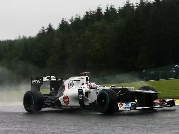 Foto zur News: Sauber nimmt den Regen mit Humor