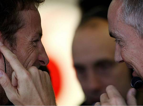 Foto zur News: Keine McLaren-Stallorder: Button darf gewinnen
