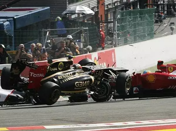 Foto zur News: Lotus: Grosjean-Manöver überschattet Podium