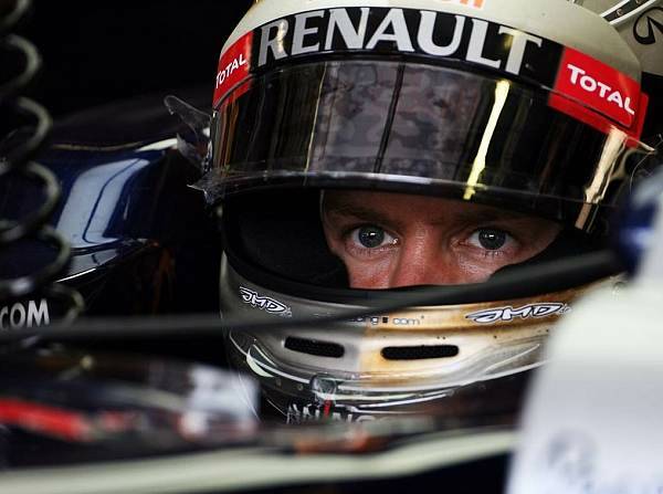 Foto zur News: Trainingsauftakt in Indien: Vettel vor Button