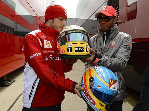 Foto zur News: Alonso: "Nur Hamilton gewinnt auch ohne Topmaterial"