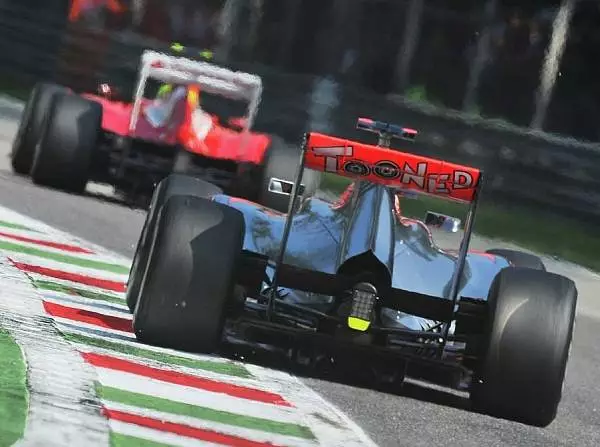 Jenson Button Foto zur News: McLaren peilt "gute Punkte" in Singapur an